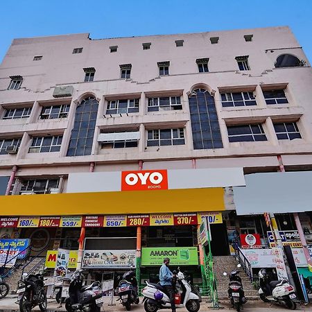 Vijayawāda Hotel O Sai Krishna Residency מראה חיצוני תמונה