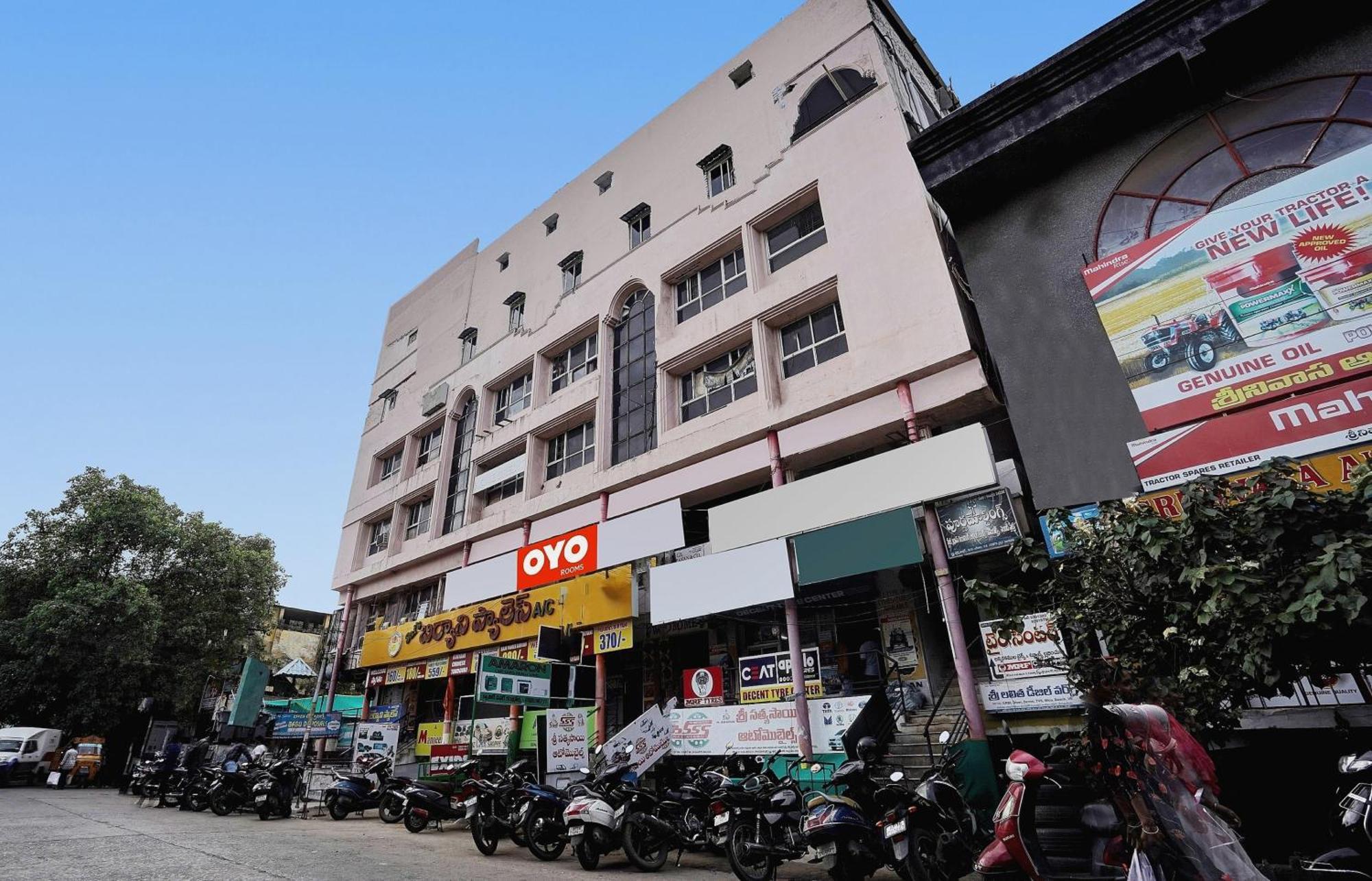 Vijayawāda Hotel O Sai Krishna Residency מראה חיצוני תמונה