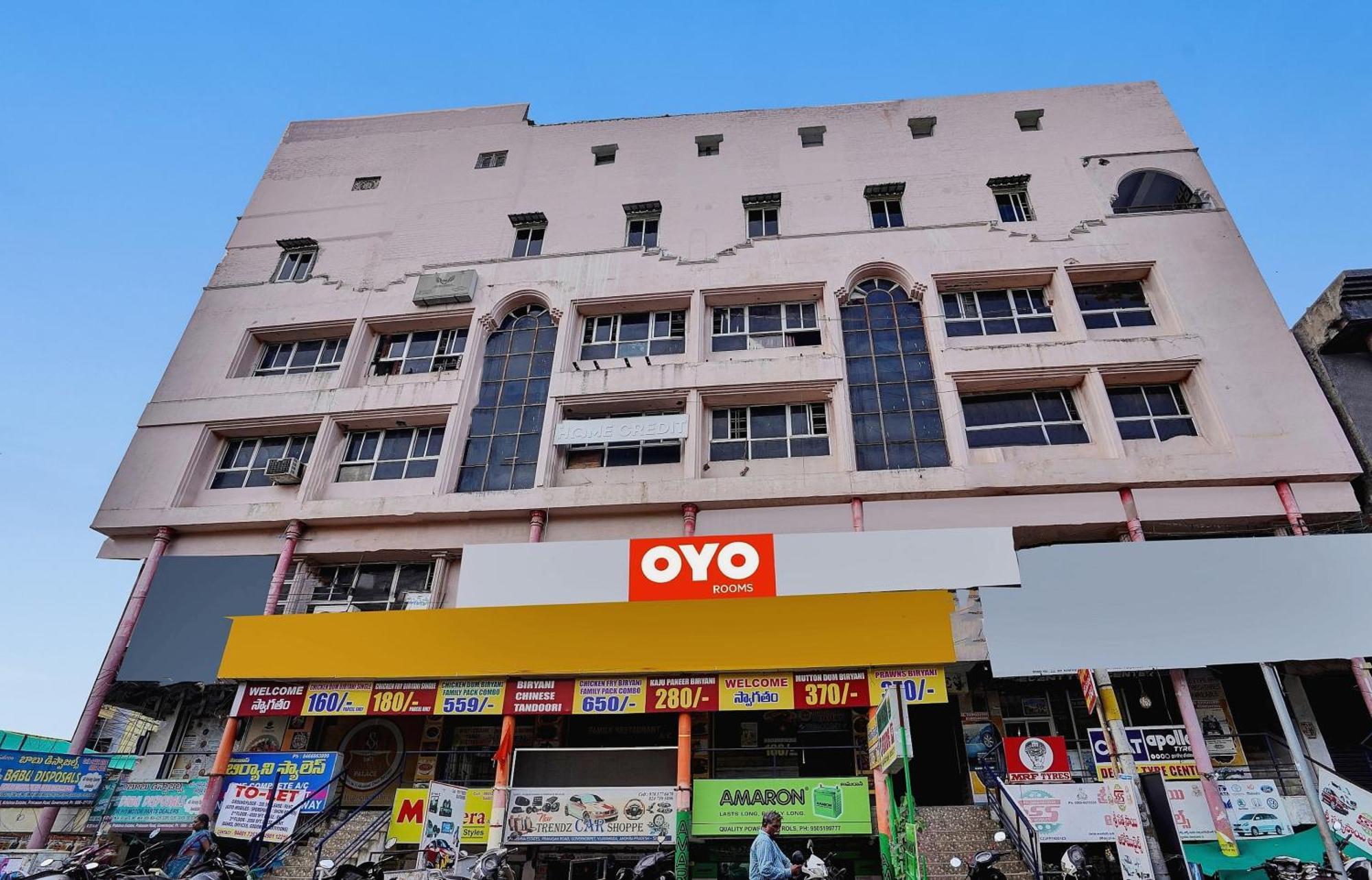 Vijayawāda Hotel O Sai Krishna Residency מראה חיצוני תמונה