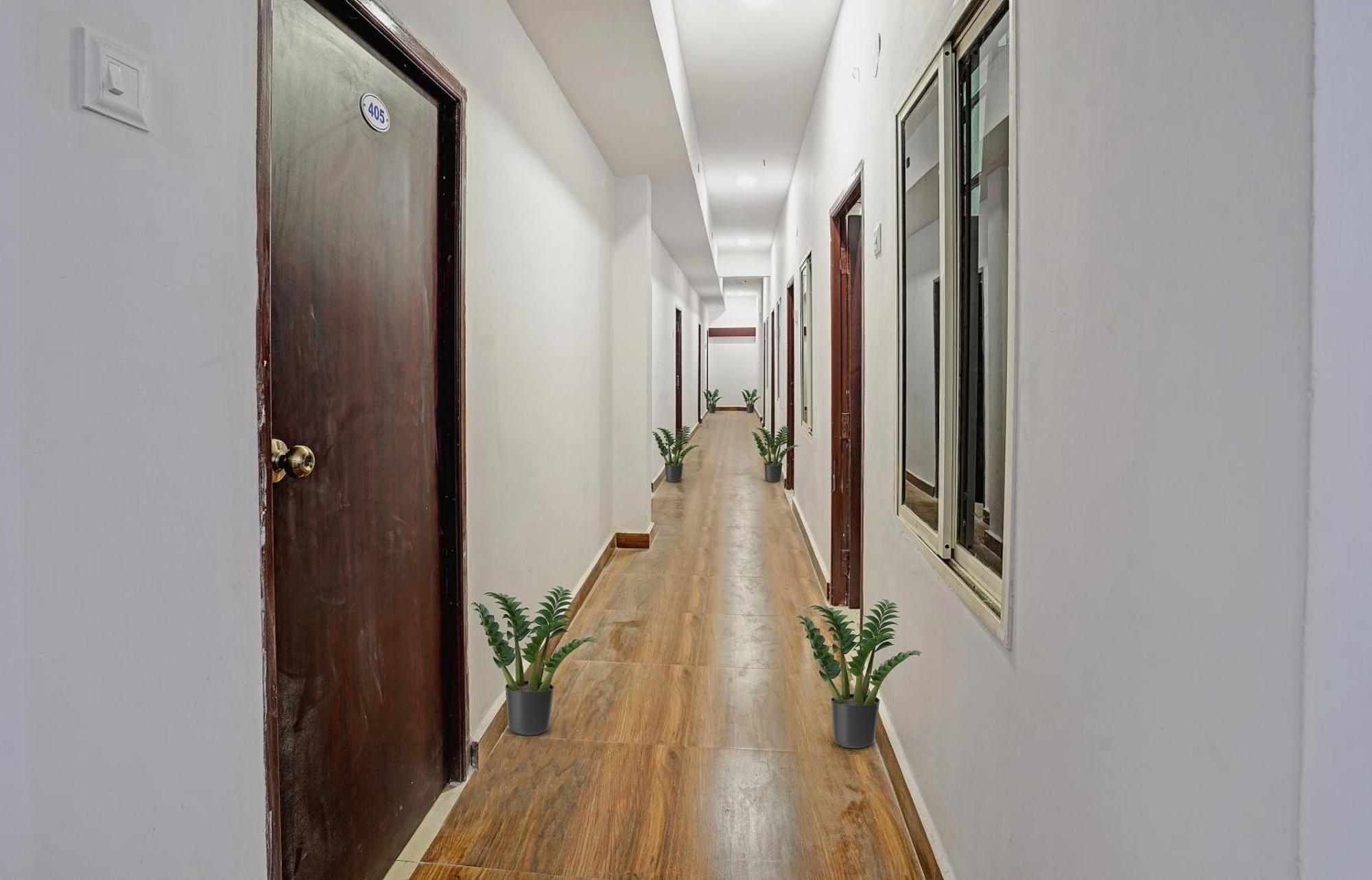 Vijayawāda Hotel O Sai Krishna Residency מראה חיצוני תמונה